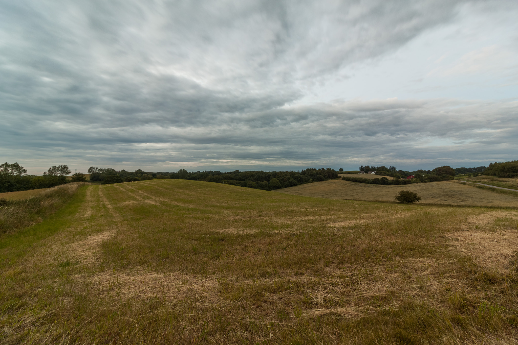 Canon EF-S 10-18mm F4.5–5.6 IS STM sample photo. Hdr photography