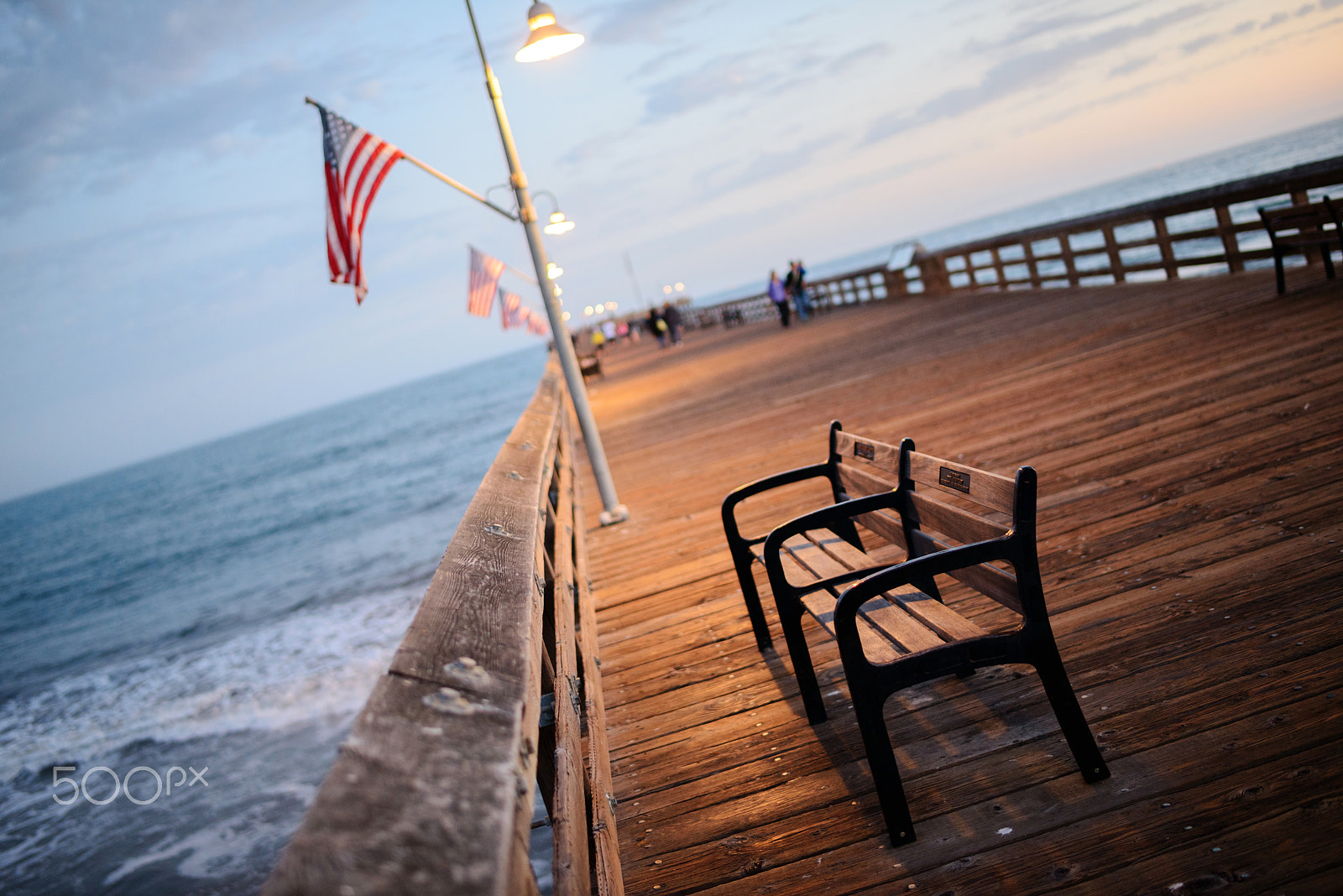 Nikon D800E + Samyang 35mm F1.4 AS UMC sample photo. Ventura pier photography