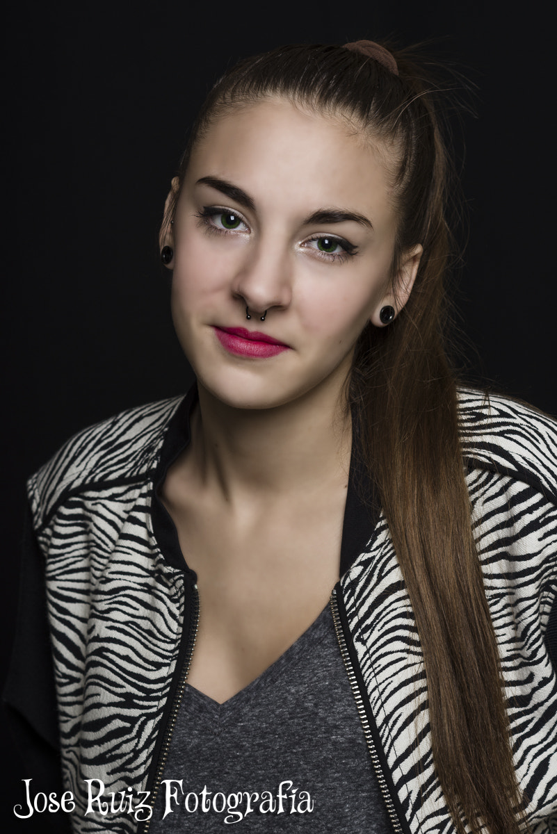 Nikon D610 + Nikon AF Nikkor 105mm F2D DC sample photo. Como objeto inteligente photography