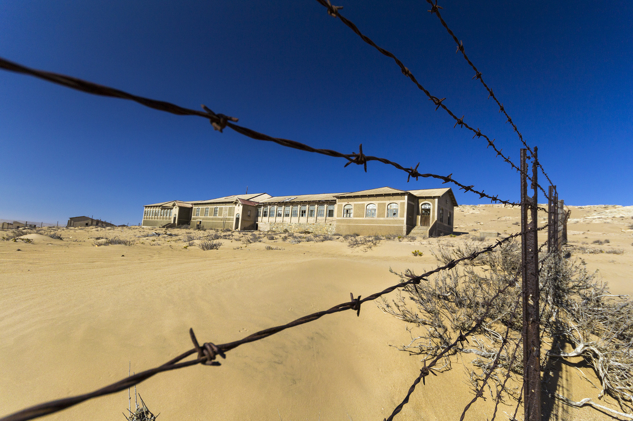 Canon EOS 1200D (EOS Rebel T5 / EOS Kiss X70 / EOS Hi) + Sigma 10-20mm F4-5.6 EX DC HSM sample photo. Kolmanskop photography