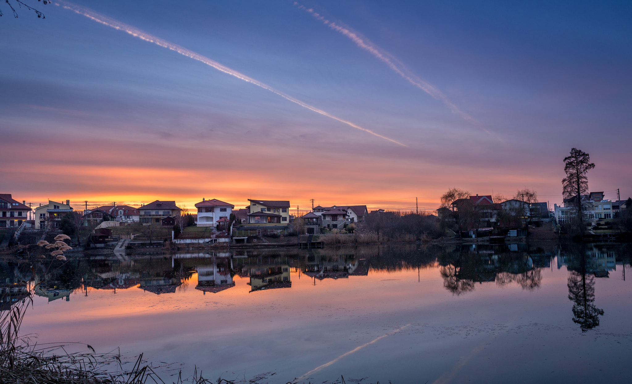 Sony Alpha a5000 (ILCE 5000) + Sigma 30mm F2.8 EX DN sample photo. Sunset photography