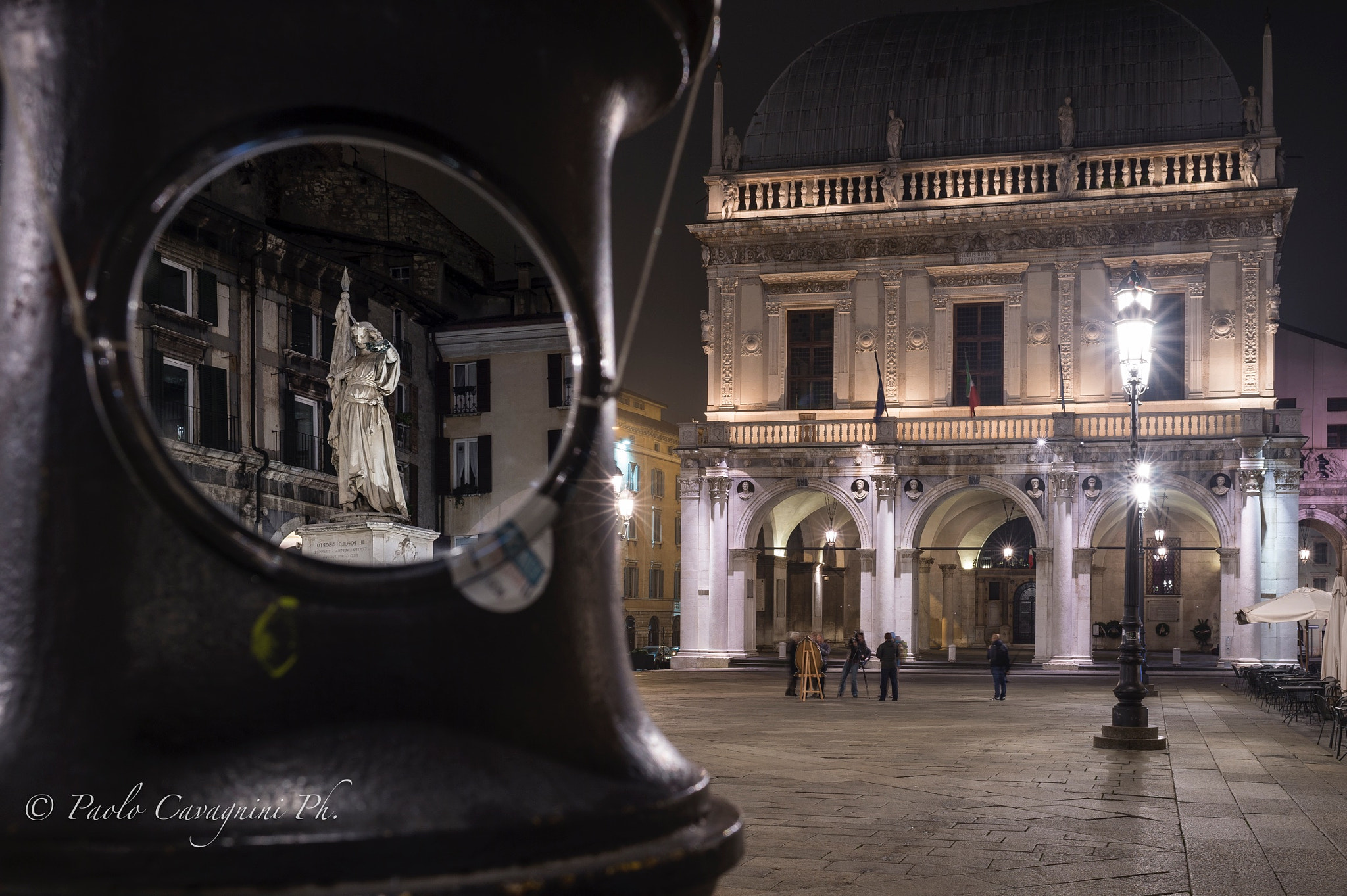 Nikon D4S + Nikon AF-S Nikkor 35mm F1.4G sample photo. Piazza loggia e le dieci giornate. photography