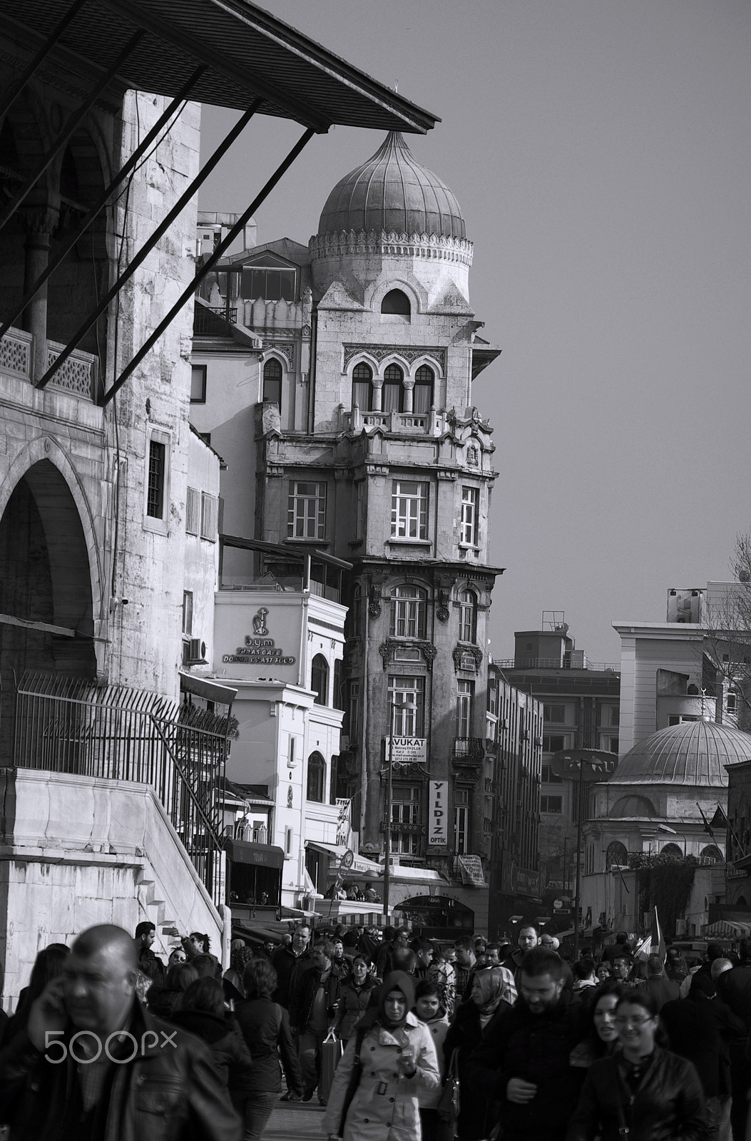 smc PENTAX-DA L 55-300mm F4-5.8 ED sample photo. Eminönü photography