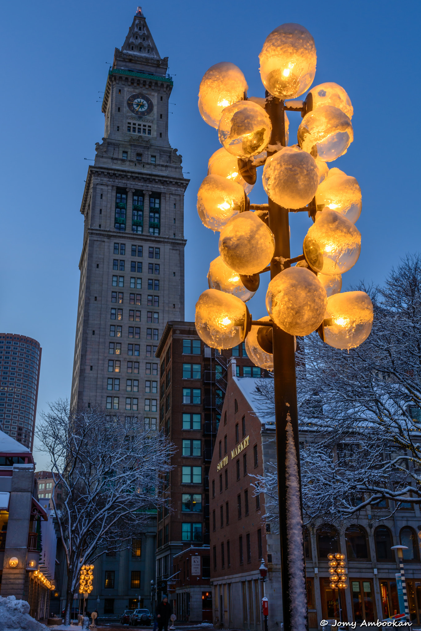 Nikon D5200 + Nikon AF-S Nikkor 24mm F1.8G ED sample photo. The morning after snowing in boston. photography