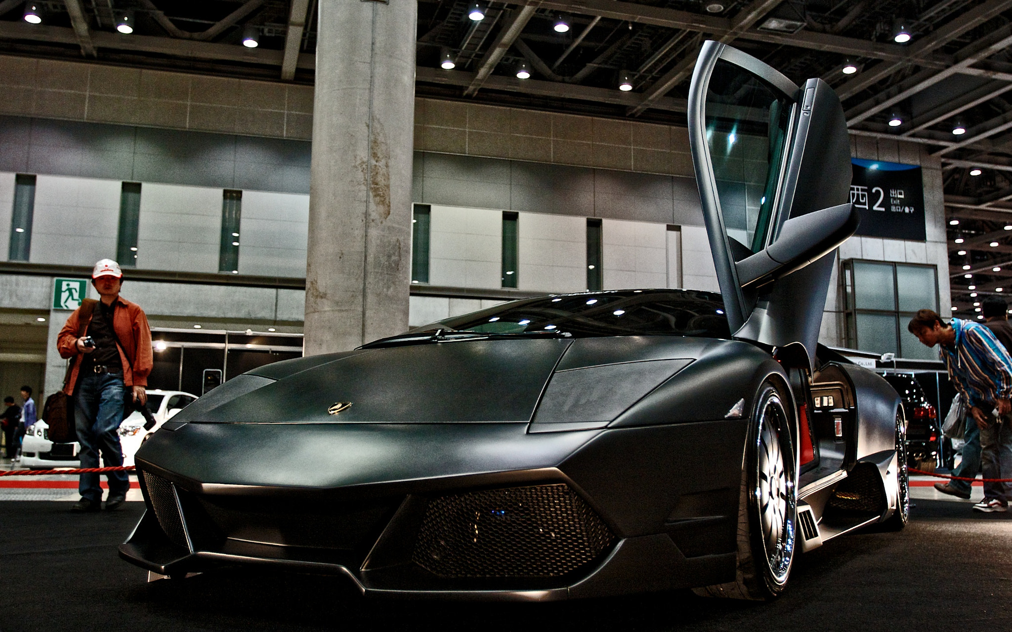 Canon EOS 30D + Canon EF 16-35mm F2.8L USM sample photo. Lamborghini stealth ver. photography