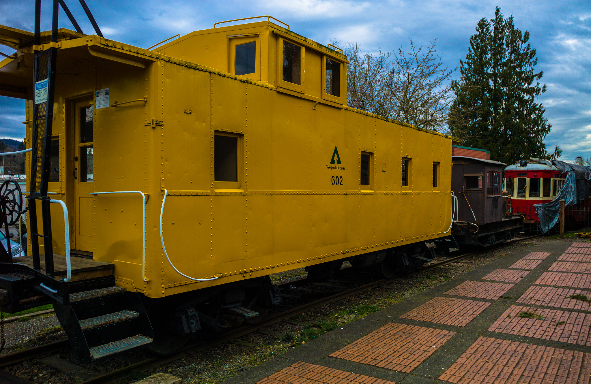 Leica Elmarit-M 28mm f/2.8 (IV) sample photo. Issaquah station issaquah, wa photography