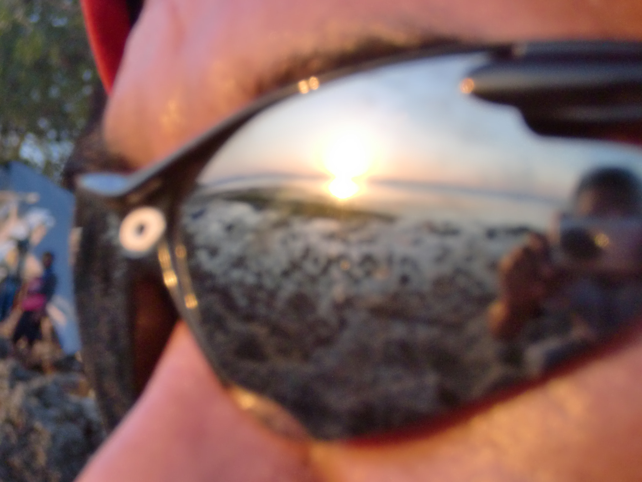 CASIO EX-Z90 sample photo. Workin in the beach photography