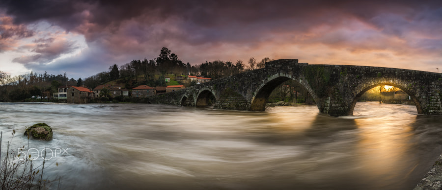 Sony a7R + Minolta AF 17-35mm F2.8-4 (D) sample photo. Ponte maceira bridge photography