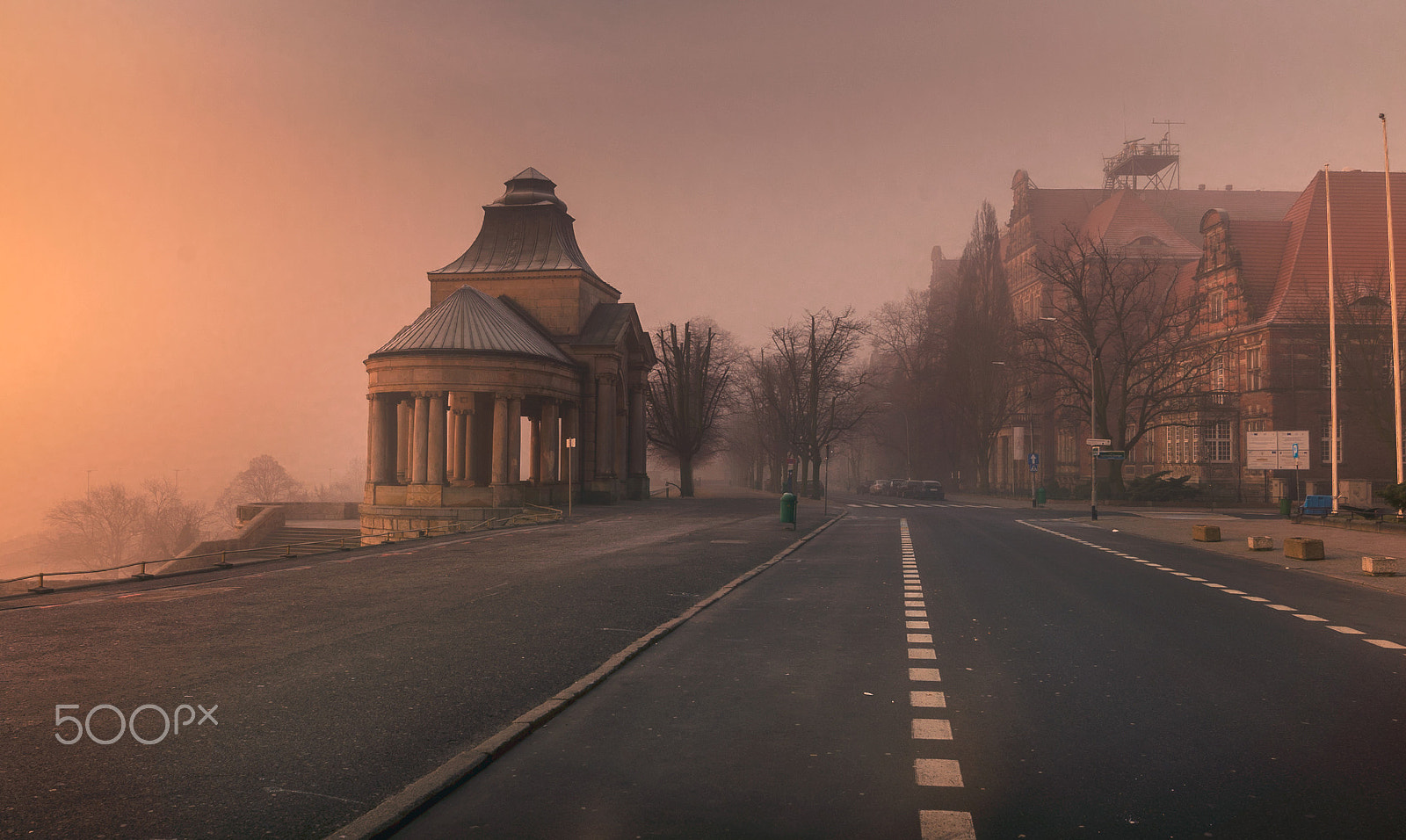 Tamron 18-270mm F3.5-6.3 Di II PZD sample photo. Morning fog and sun. photography