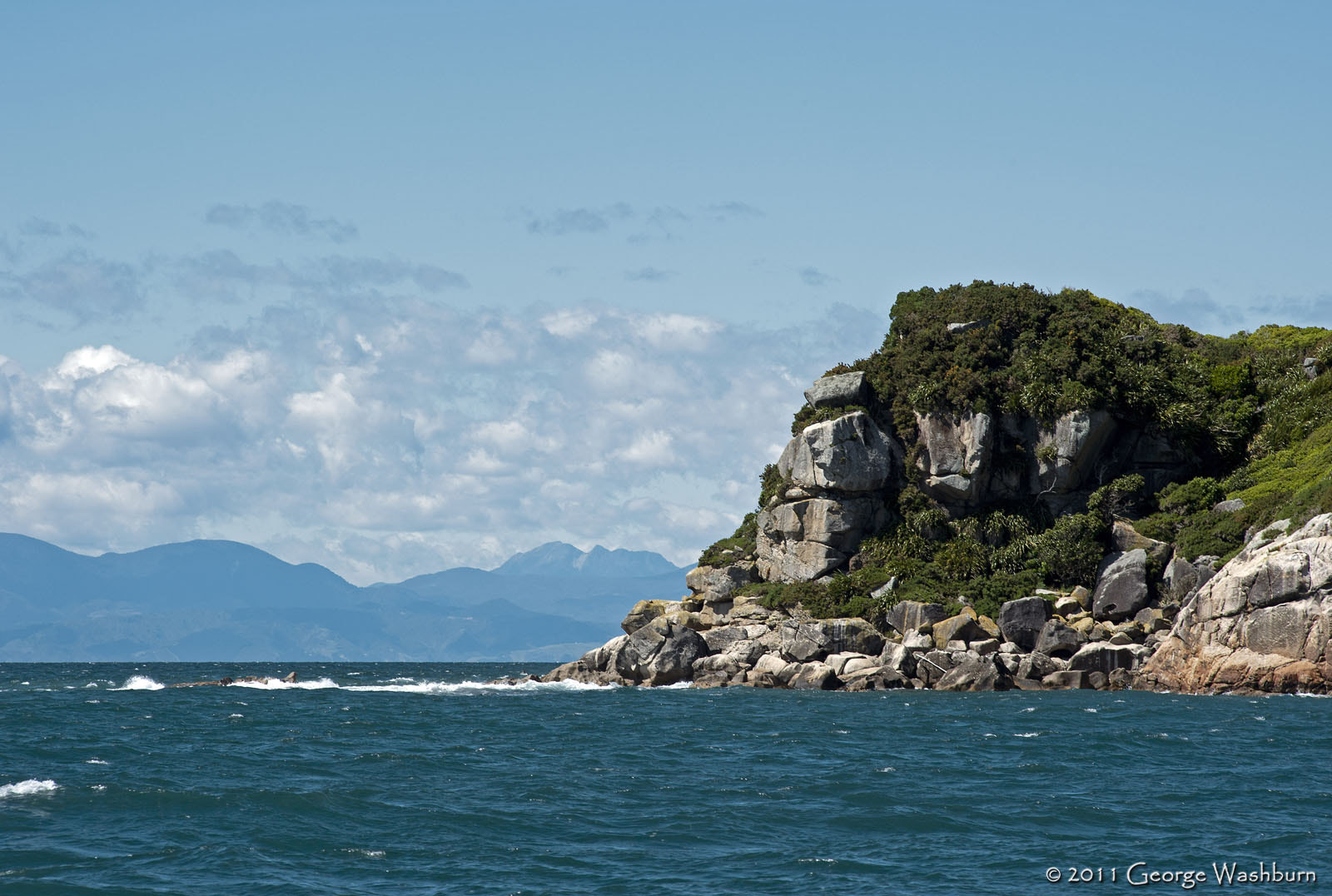 Nikon D700 + Nikon AF Nikkor 180mm F2.8D ED-IF sample photo. Pitt head, abel tasman np photography