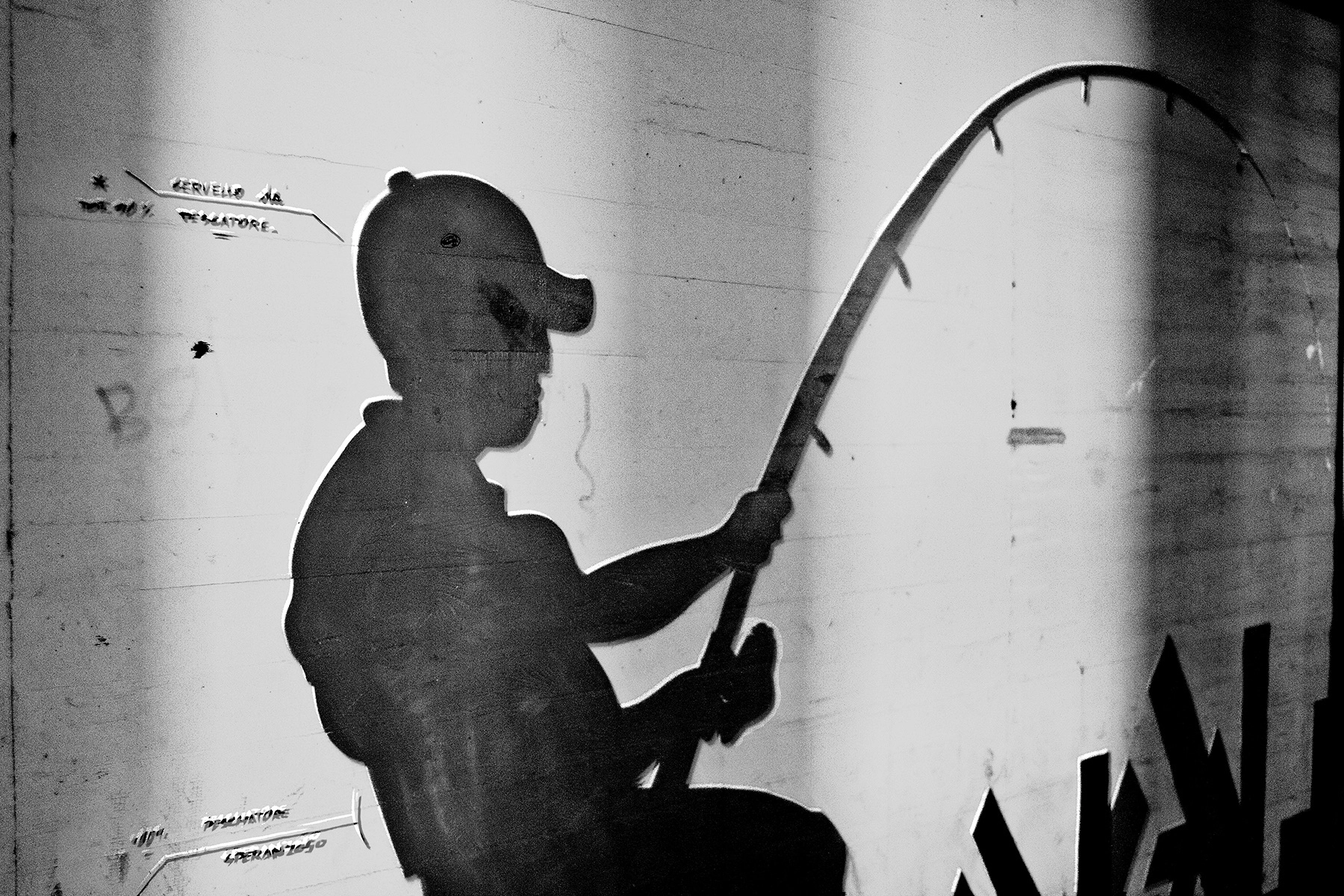 Canon EF 28-70mm f/3.5-4.5 sample photo. Fisherman photography