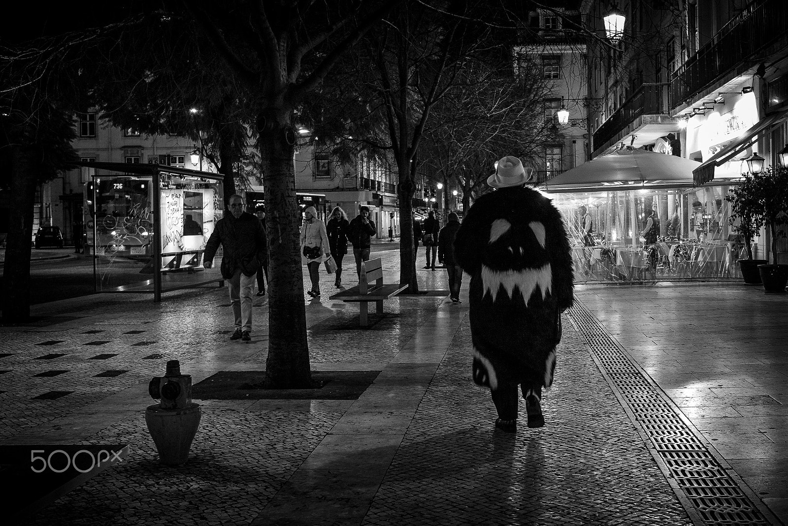 Summilux-M 1:1.4/28 ASPH. sample photo. Night walk... photography