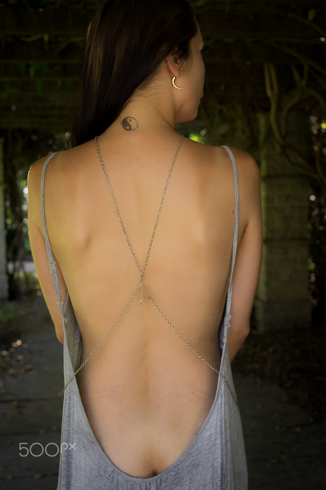 Sony a7 + Sony 50mm F1.4 sample photo. Body chain photography