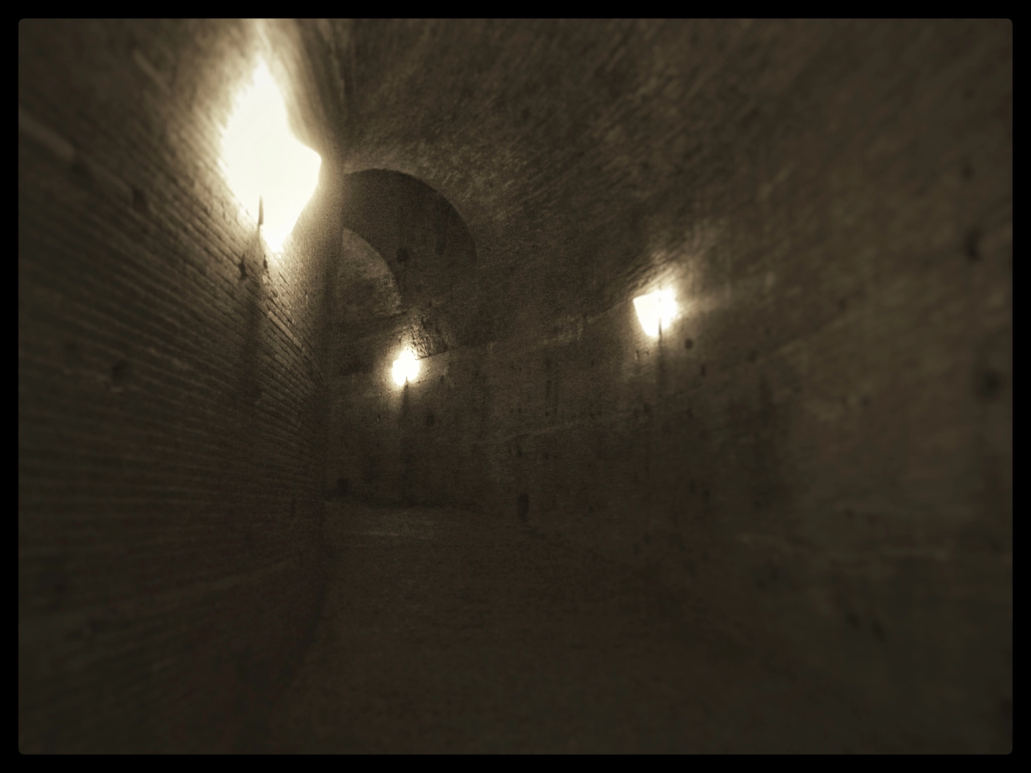 Panasonic DMC-FS16 sample photo. Dark corridor of the castel sant'angelo photography