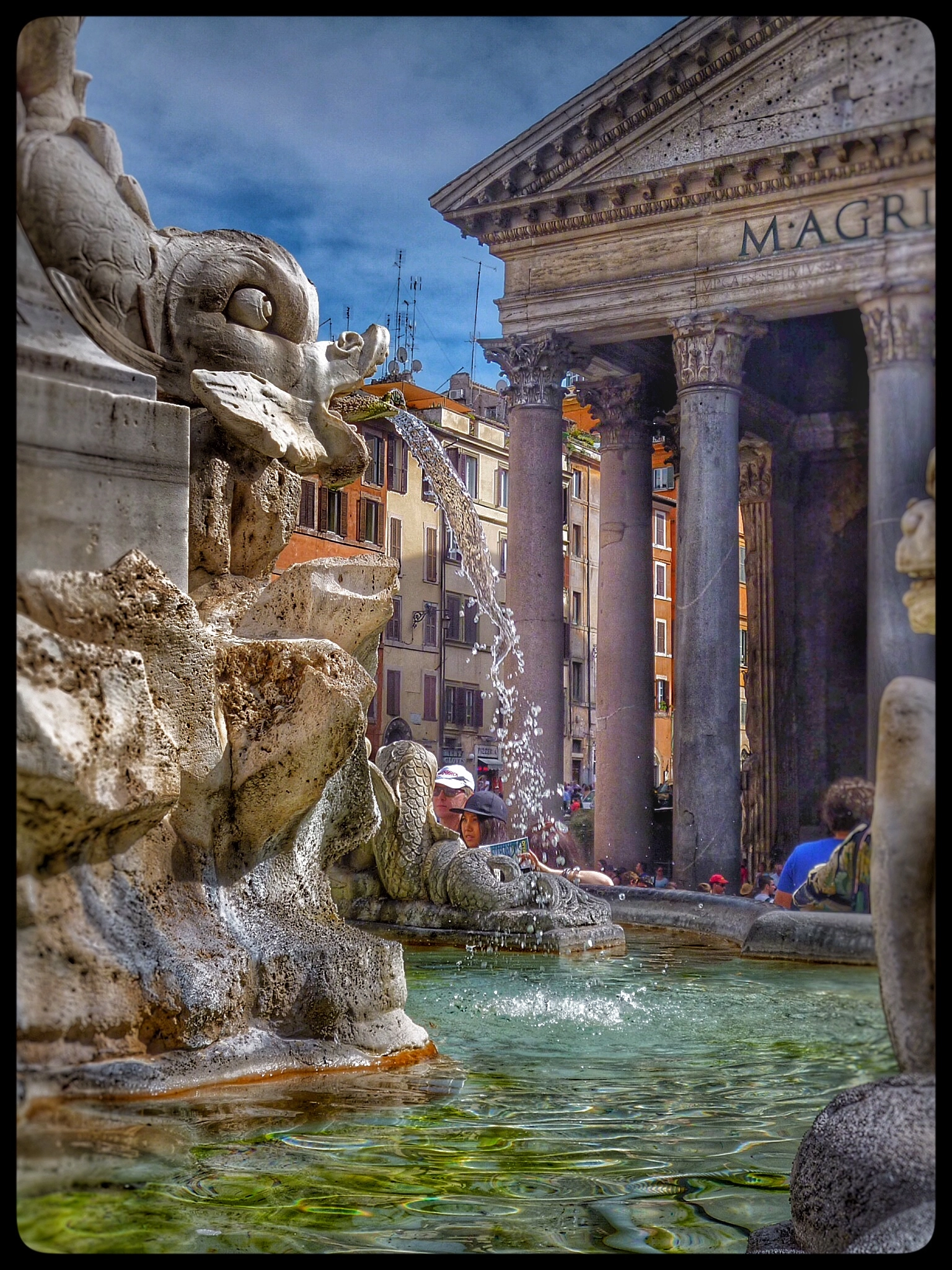 Panasonic DMC-FS16 sample photo. Roman fountain, outside the pantheon in rome photography