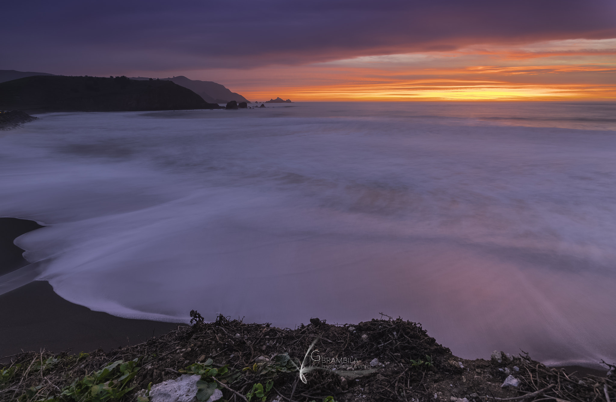 Sony a7R II + Sony Vario-Sonnar T* 16-35mm F2.8 ZA SSM sample photo. Pacifica ca sunset photography