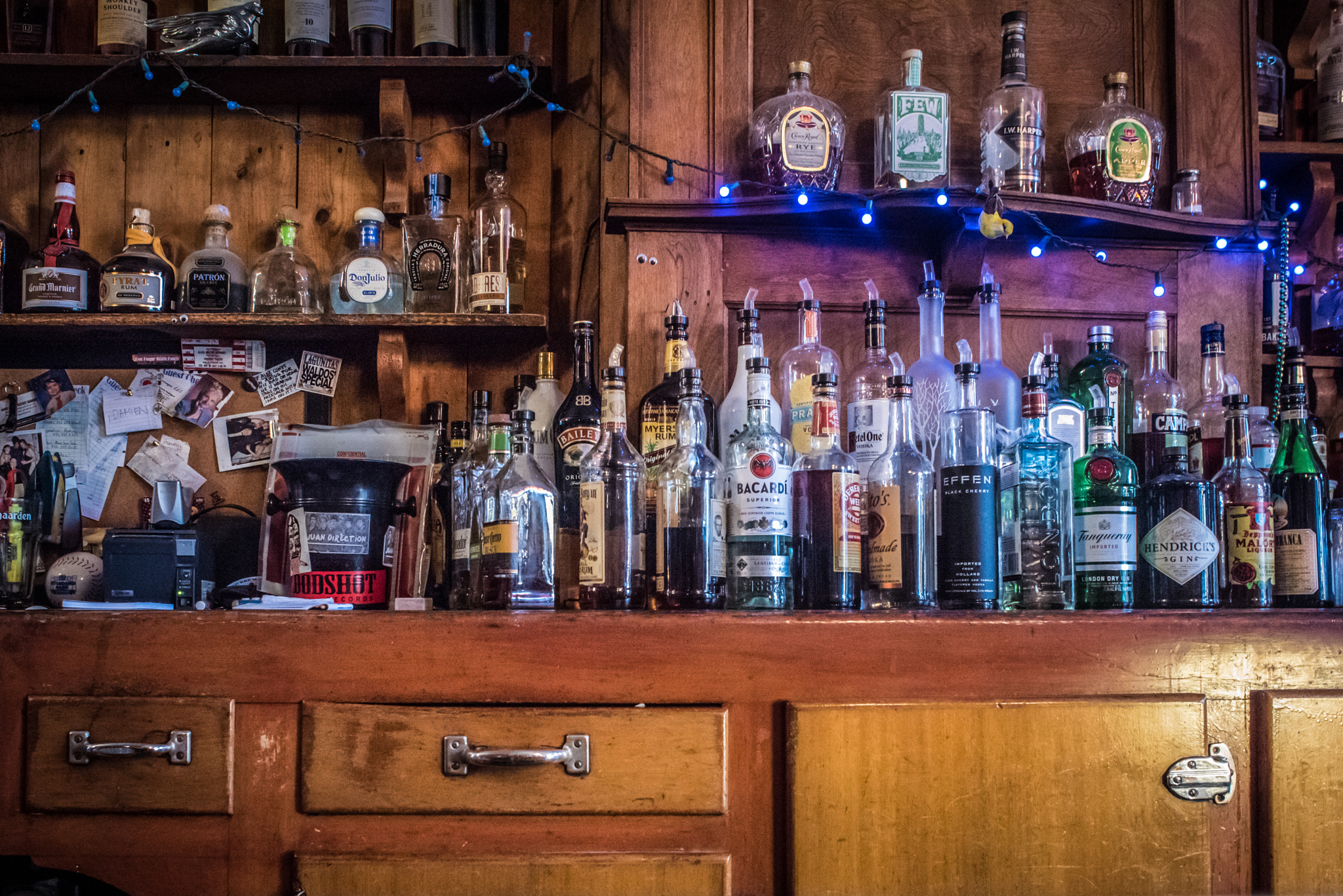 Nikon D810 + Nikon AF Nikkor 24mm F2.8D sample photo. At the bar photography