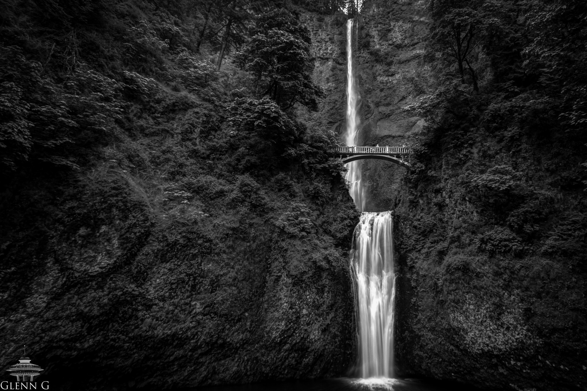 Canon EOS 400D (EOS Digital Rebel XTi / EOS Kiss Digital X) sample photo. Crossing... photography