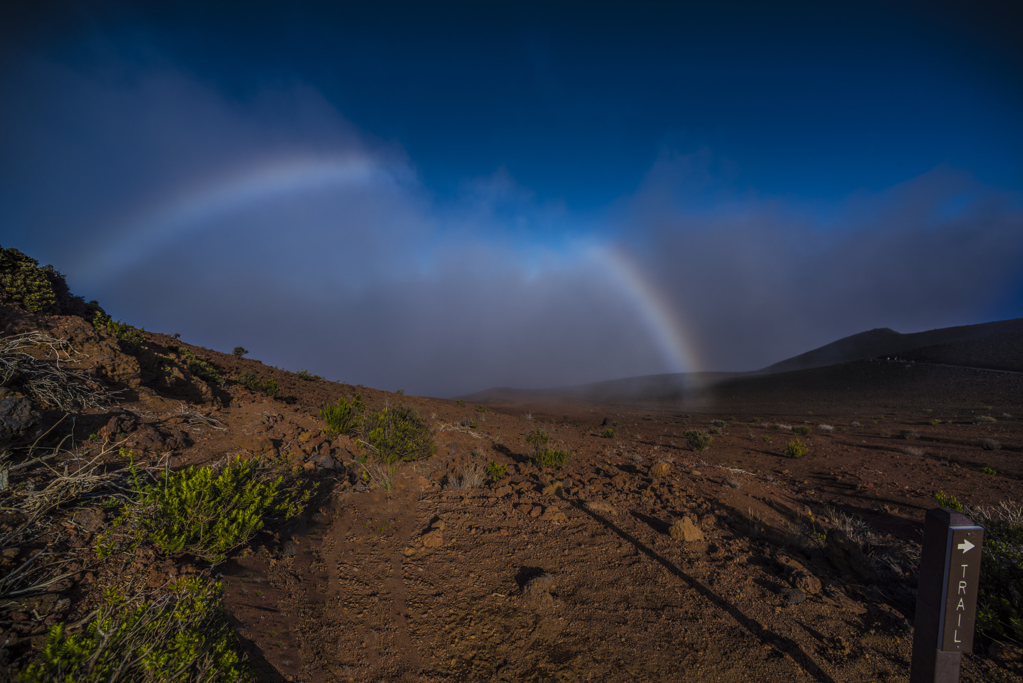 Nikon D810 + Nikon AF Nikkor 14mm F2.8D ED sample photo. Trail photography