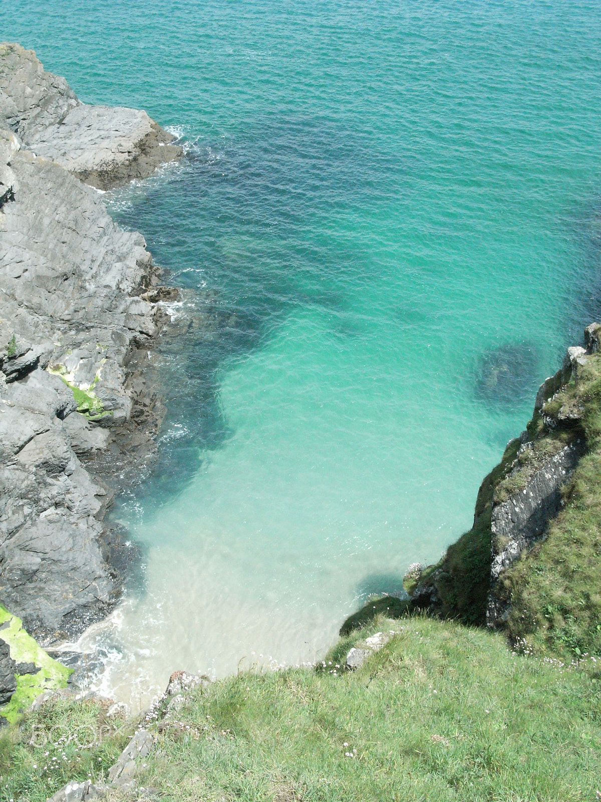 Ricoh Caplio R5 sample photo. Greece? cornwall! photography