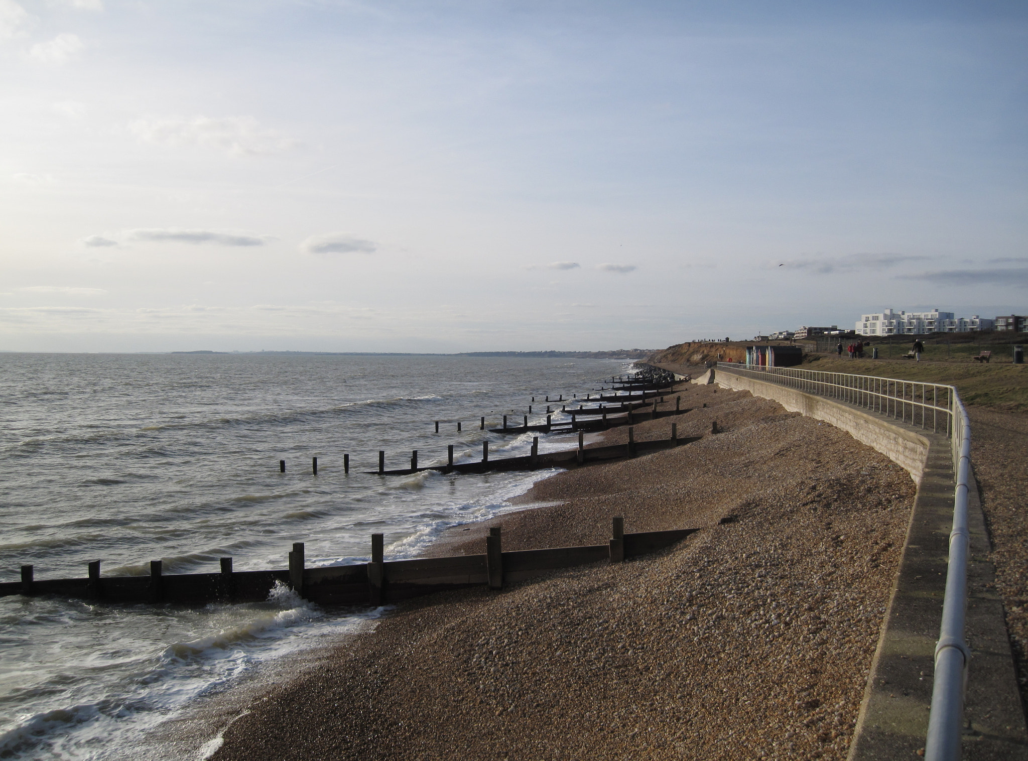 Canon PowerShot SD990 IS (Digital IXUS 980 IS / IXY Digital 3000 IS) sample photo. Groynes like gondolas photography