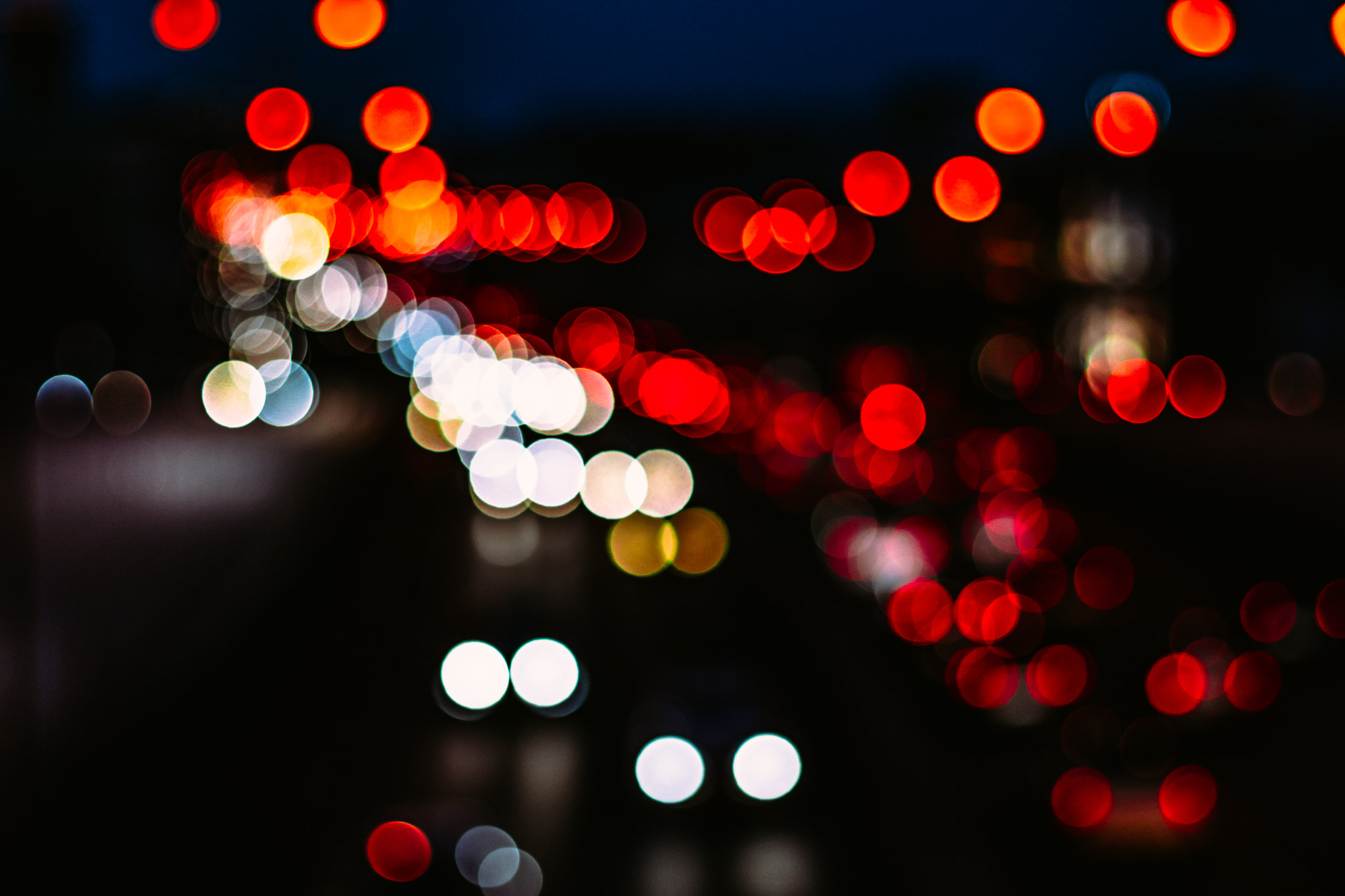 Sony Alpha DSLR-A500 + Sony 50mm F1.4 sample photo. City is alive photography