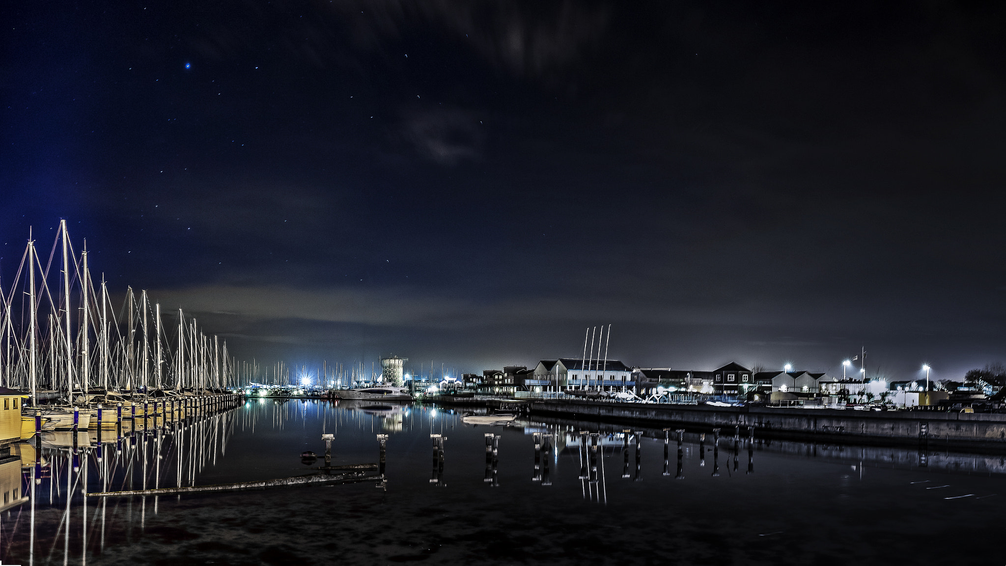 Canon EOS-1D Mark III sample photo. Notturno panoramica marina di ravenna italy photography