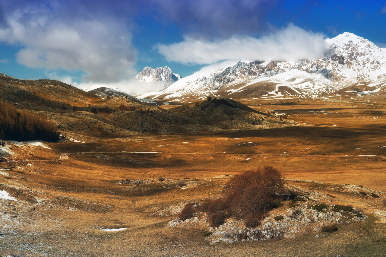 Nikon Df sample photo. Altopiano di campo imperatore photography