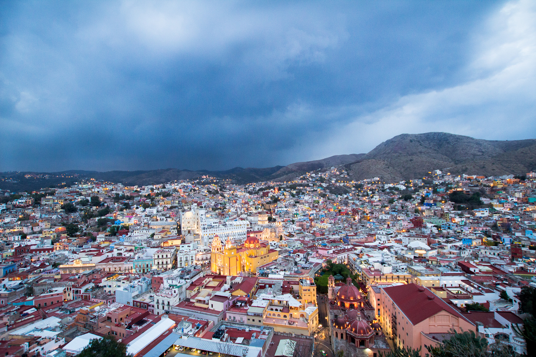 Sigma 10-20mm F3.5 EX DC HSM sample photo. Guanajuato photography