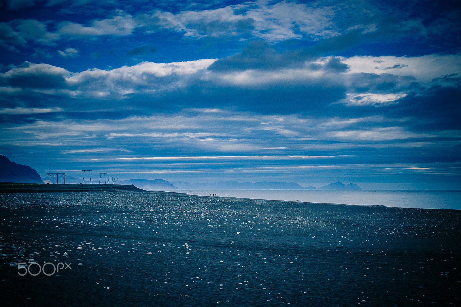 Sony Alpha DSLR-A550 + 24-70mm F2.8 sample photo. At the ice beach photography