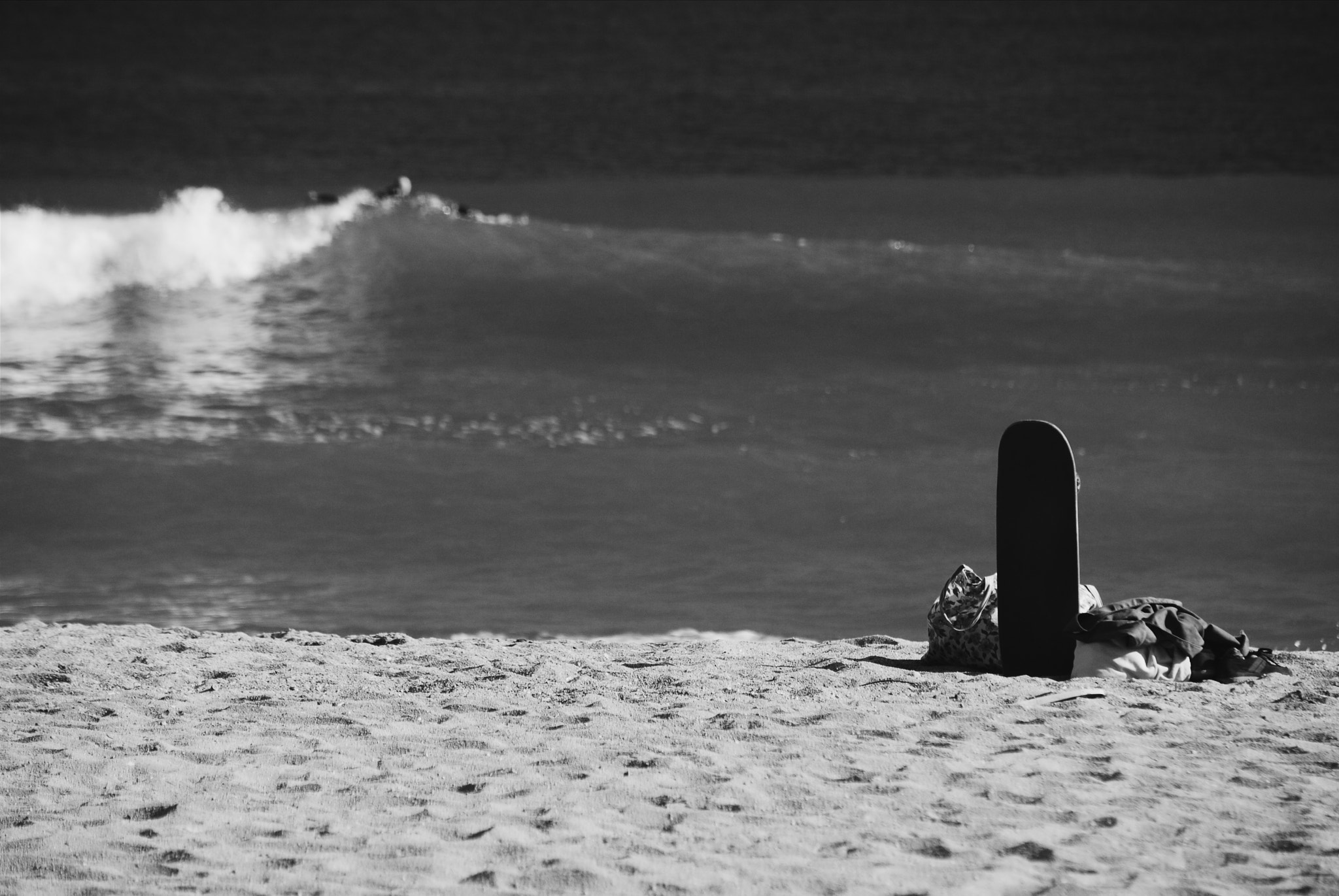 Nikon D80 + Sigma 50-150mm F2.8 EX APO DC HSM sample photo. Skate in the beach photography