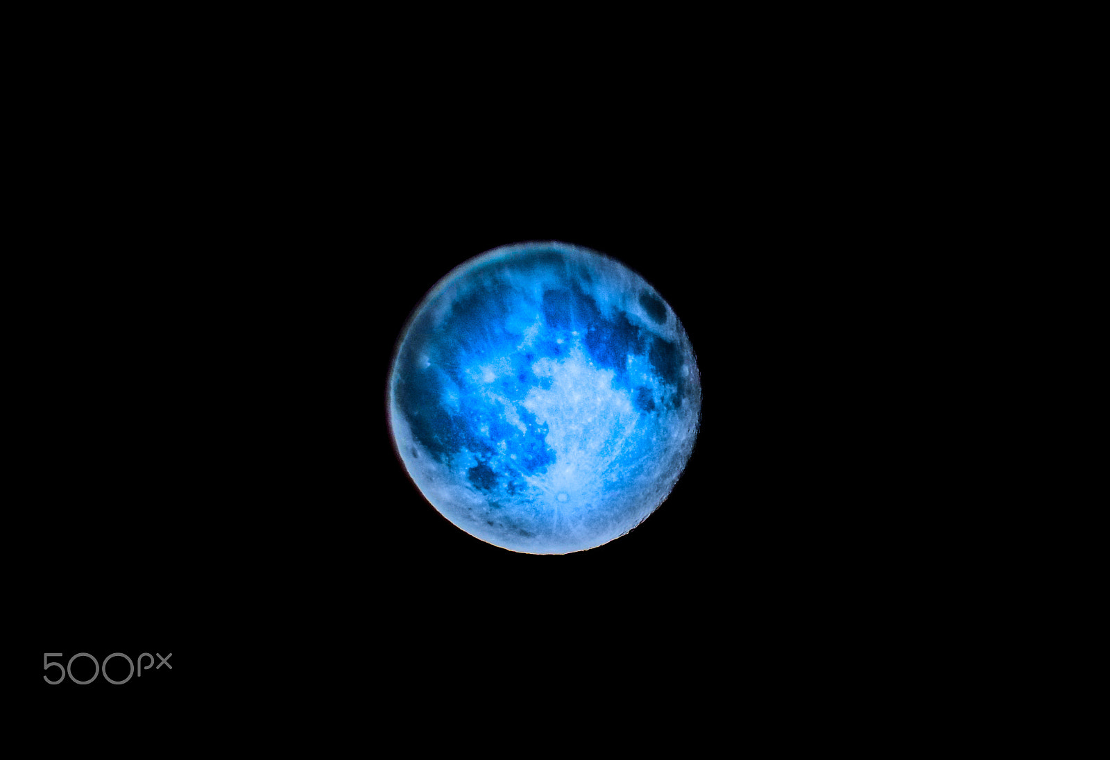 Nikon Coolpix S32 sample photo. Blue moon photography