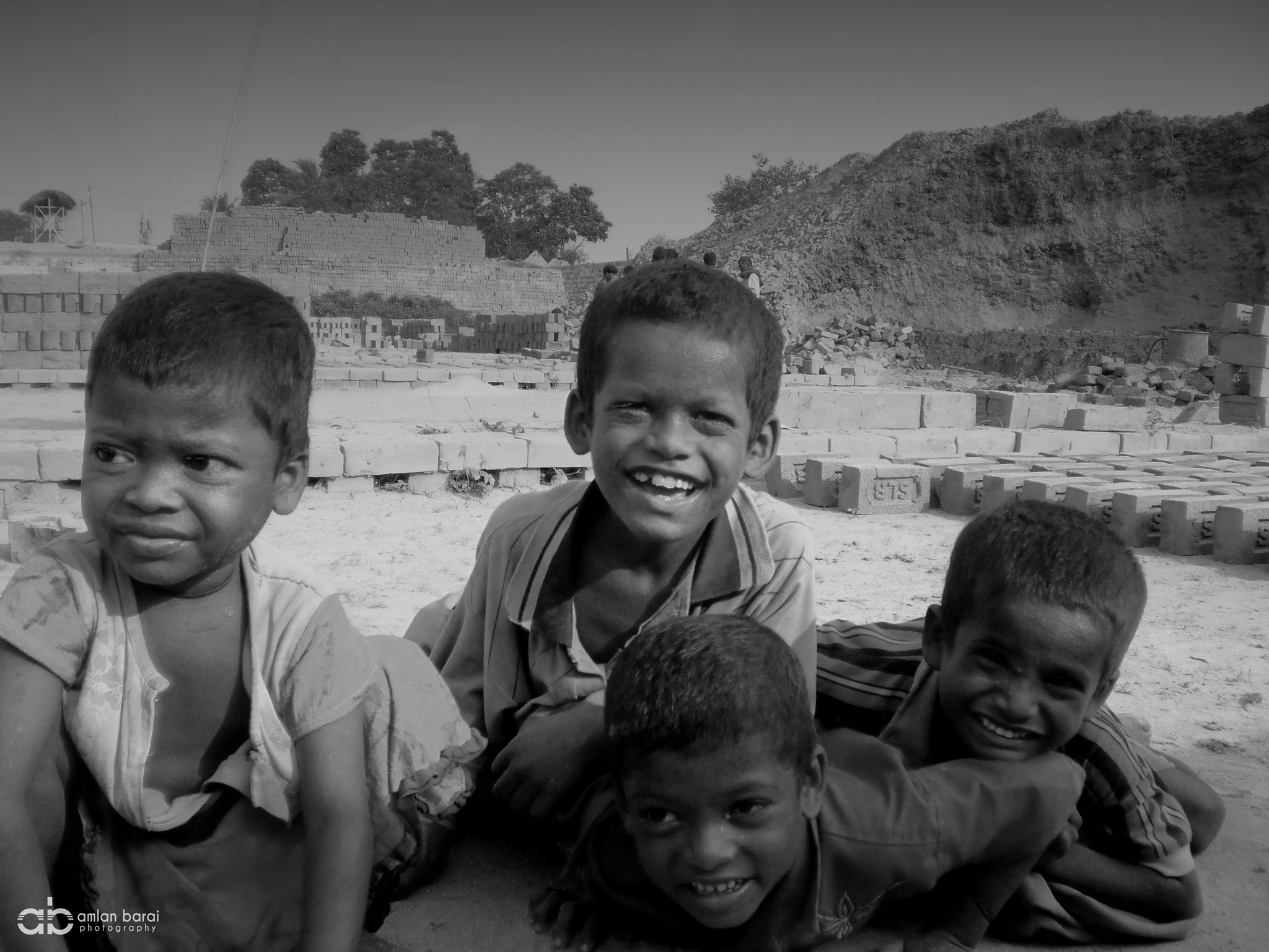 Olympus T105,T100,X36 sample photo. Innocence... photography