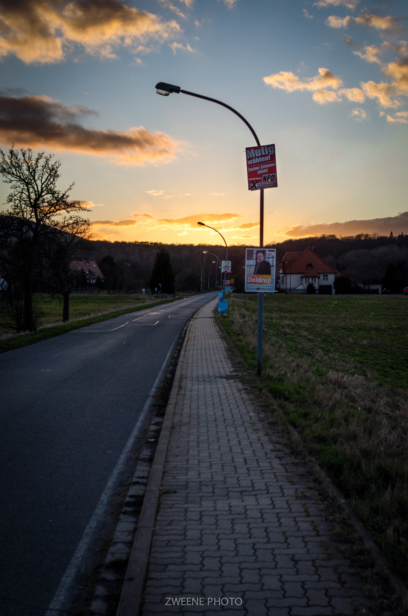 AF Nikkor 28mm f/2.8 sample photo. -wahltag- photography