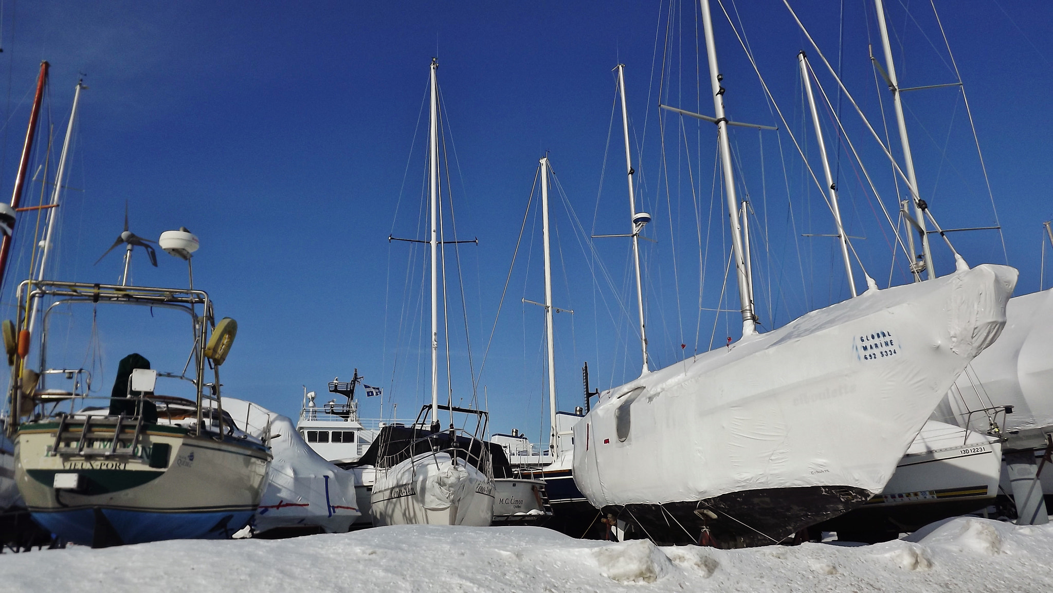 Fujifilm FinePix S3400 sample photo. Blue sky &amp; boat sleep in the snow photography