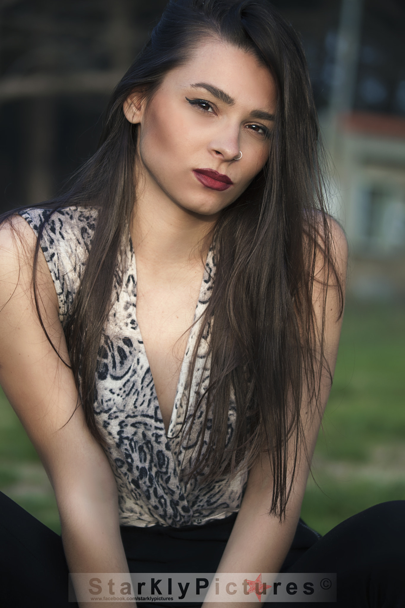 Canon EF 35-350mm F3.5-5.6L USM sample photo. Afroditi portrait i photography