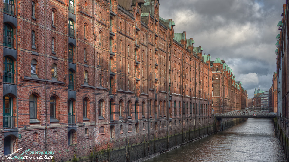 Canon EOS-1Ds Mark II sample photo. Warehouse district hamburg [hdr] photography