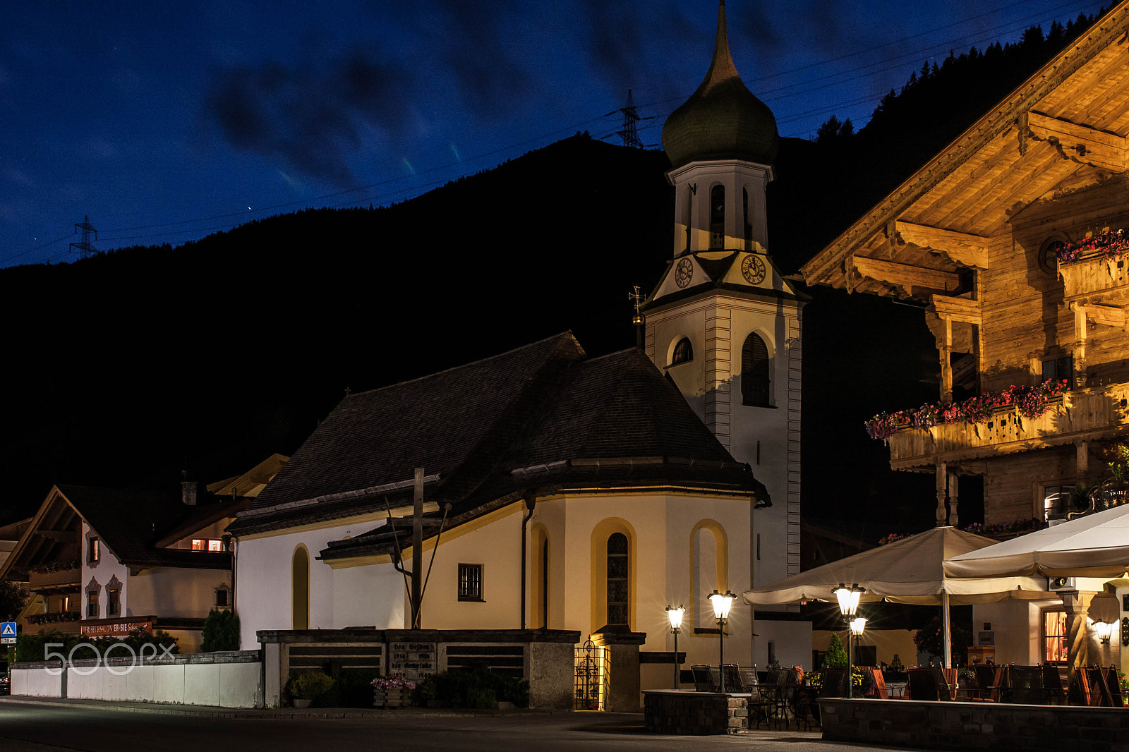 Canon EOS 40D + Sigma 24-70mm F2.8 EX DG Macro sample photo. Church of gerlos photography