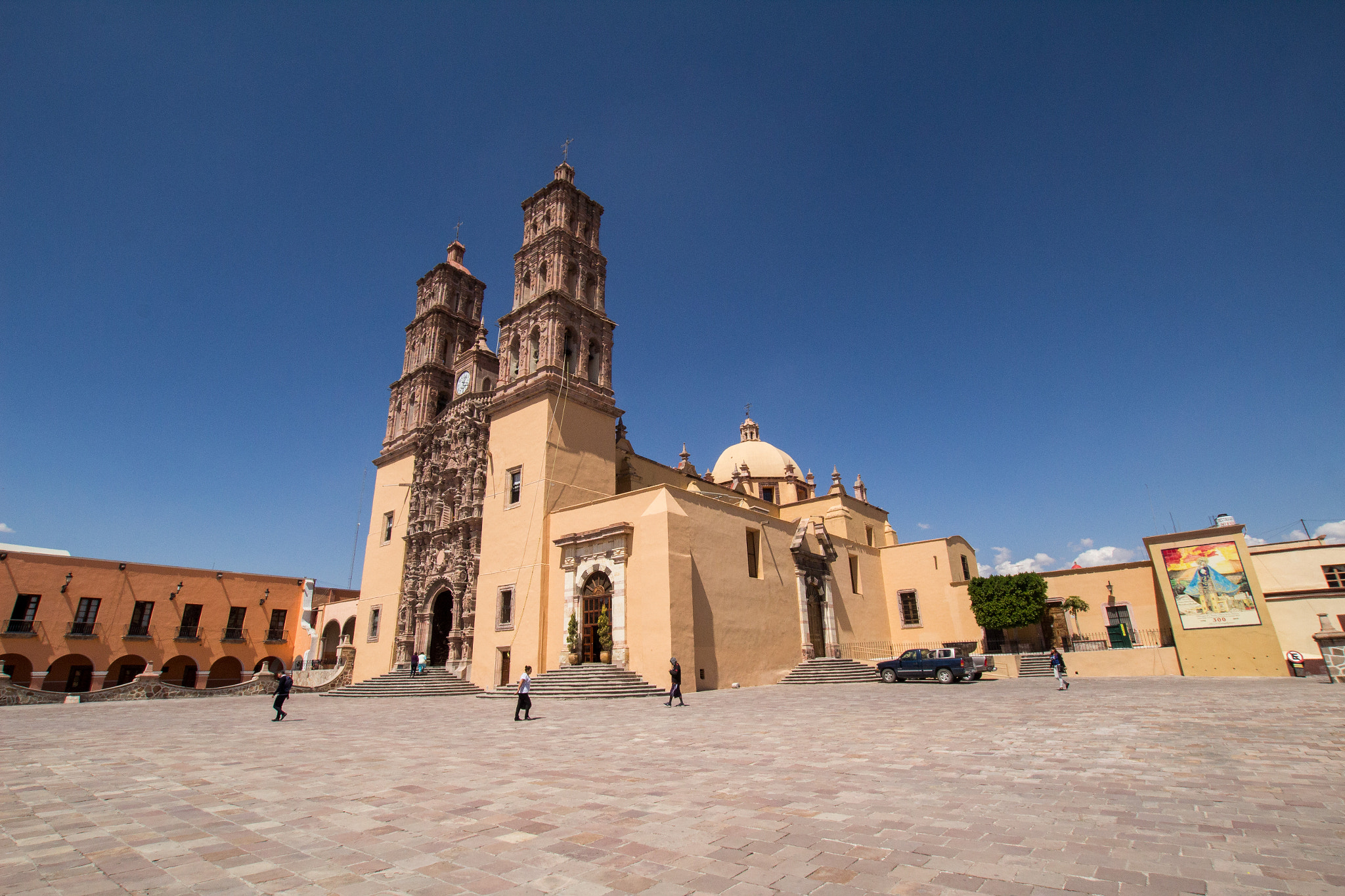 Sigma 10-20mm F3.5 EX DC HSM sample photo. Dolores hidalgo photography