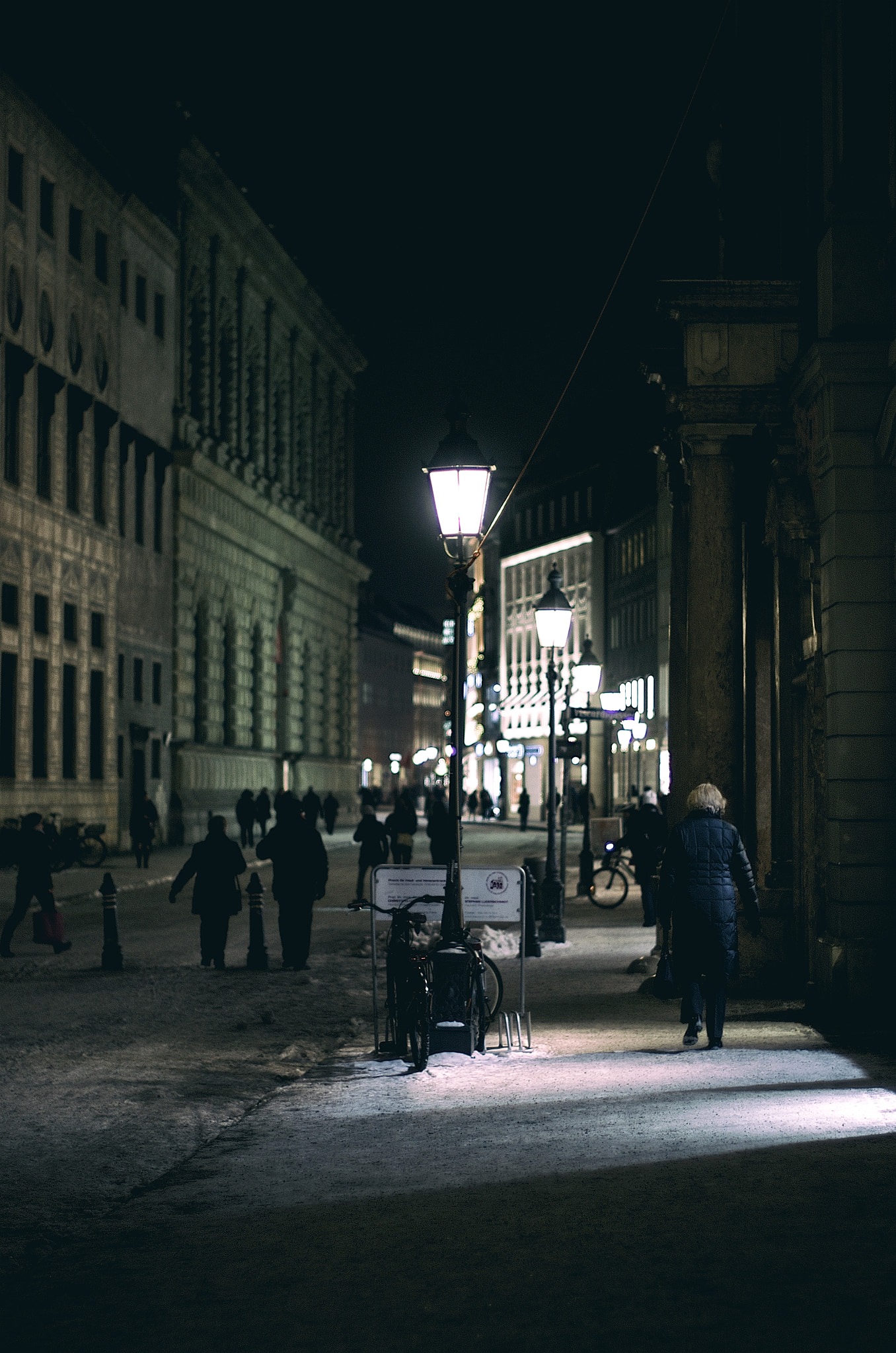 Pentax K-5 II + Pentax smc FA 50mm F1.4 sample photo. Street scenery № i | study photography