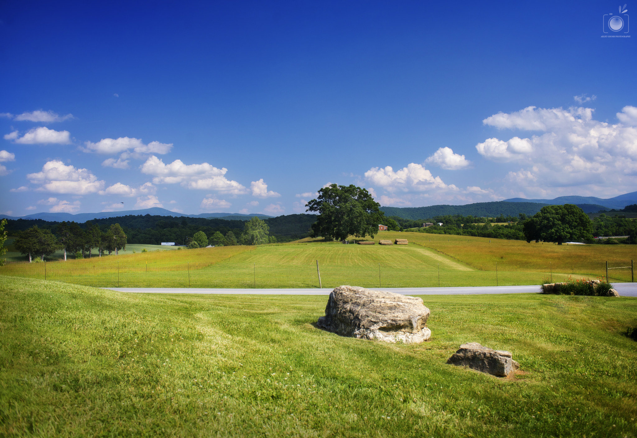 Nikon D600 + Nikon AF Nikkor 28mm F2.8D sample photo. On a bright sunny day photography