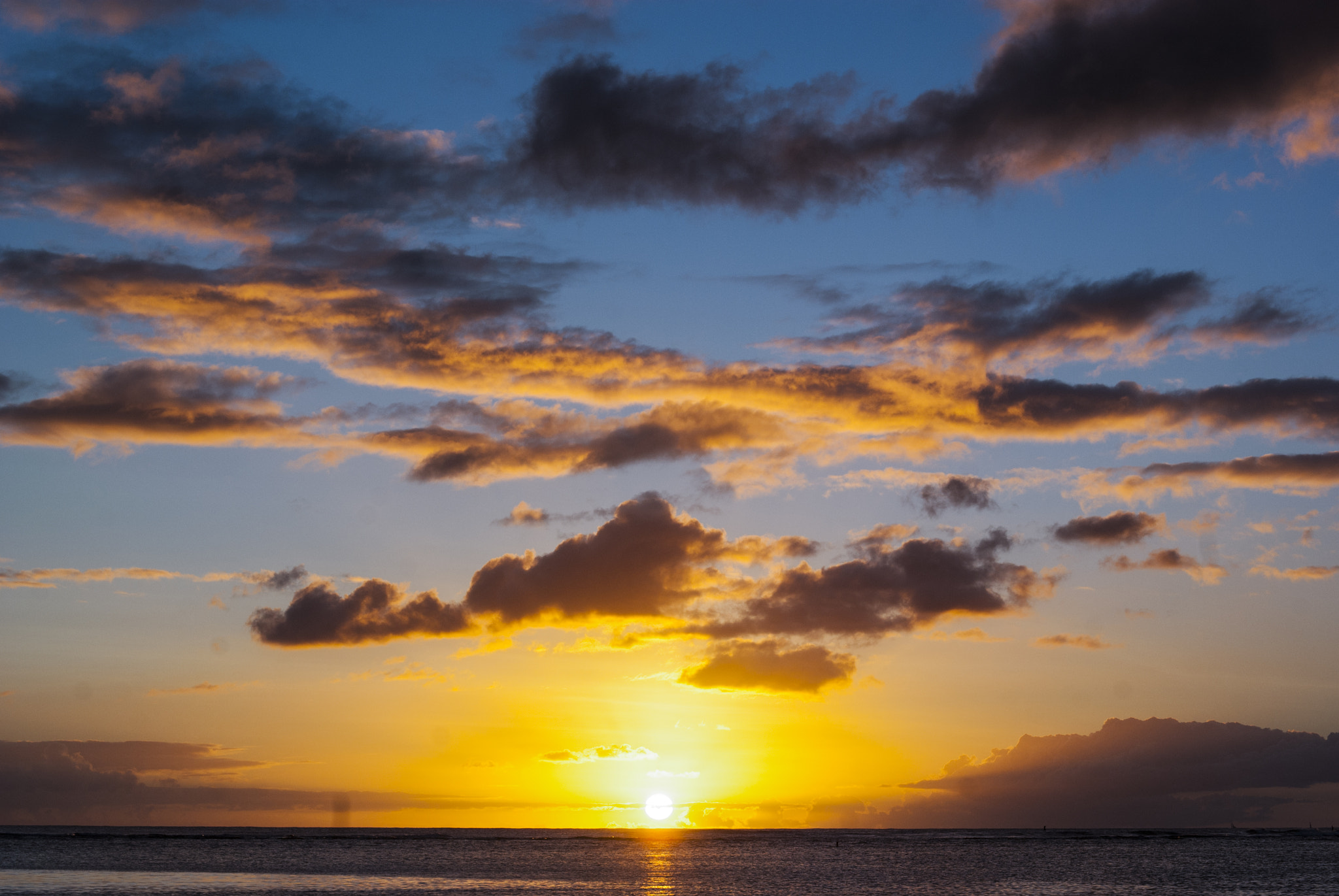 Sony Alpha DSLR-A300 sample photo. Waves &amp; sunsets photography