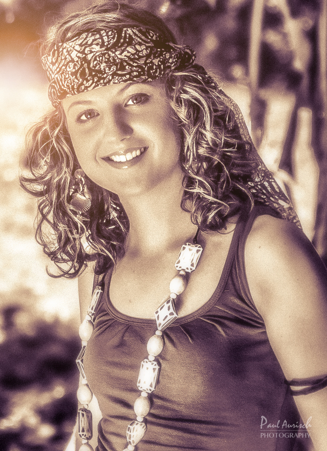Nikon AF Nikkor 24-85mm F2.8-4D IF sample photo. Sarah photography