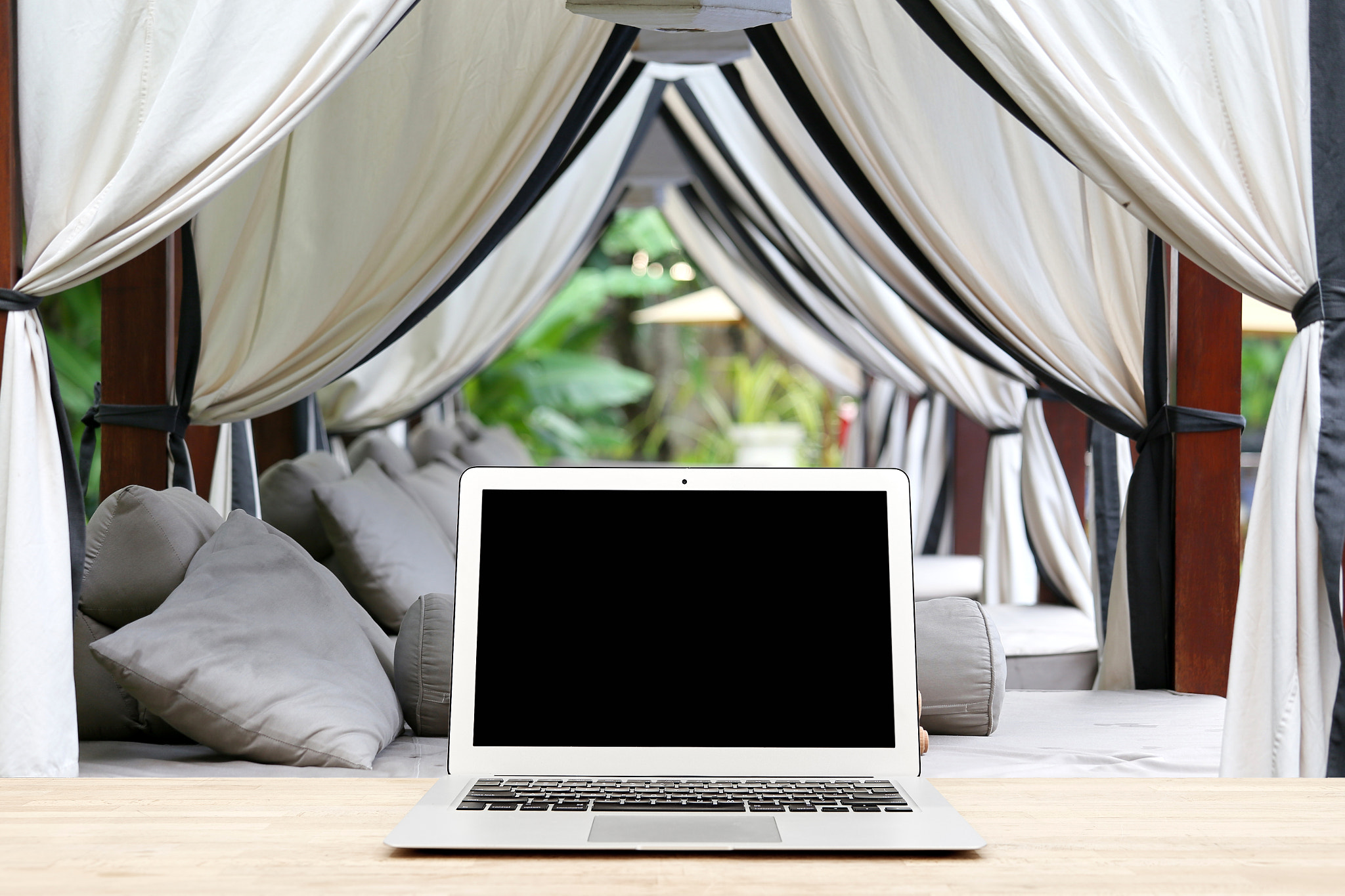 Hotel Resort Laptop