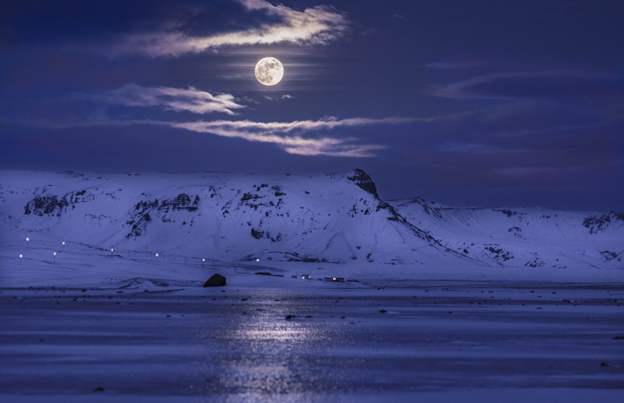 Minolta AF 28-85mm F3.5-4.5 New sample photo. Lost in iceland photography