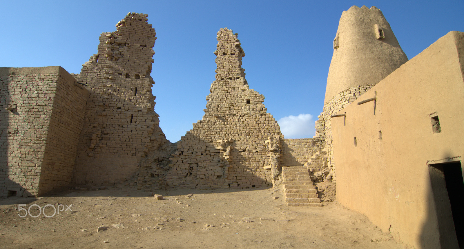 Nikon AF-S DX Nikkor 12-24mm F4G ED-IF sample photo. Forts arabia photography