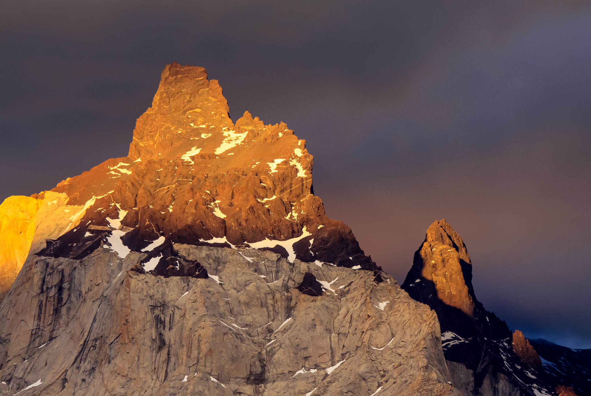 Sigma 70-200mm F2.8 EX DG OS HSM sample photo. Cuernos del paine photography