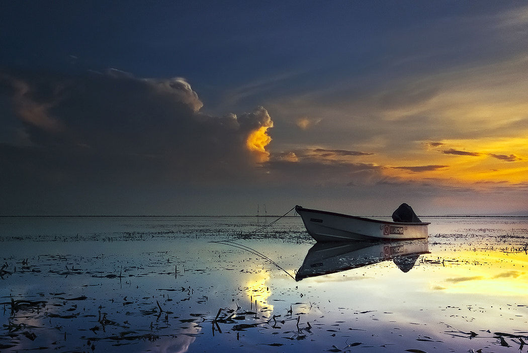 Nikon D200 sample photo. Sanur's boat photography