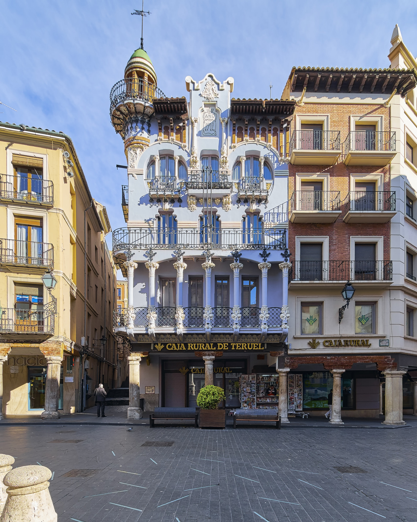 Fujifilm X-T1 + Tokina AT-X Pro 11-16mm F2.8 DX II sample photo. Casa el torico - teruel photography