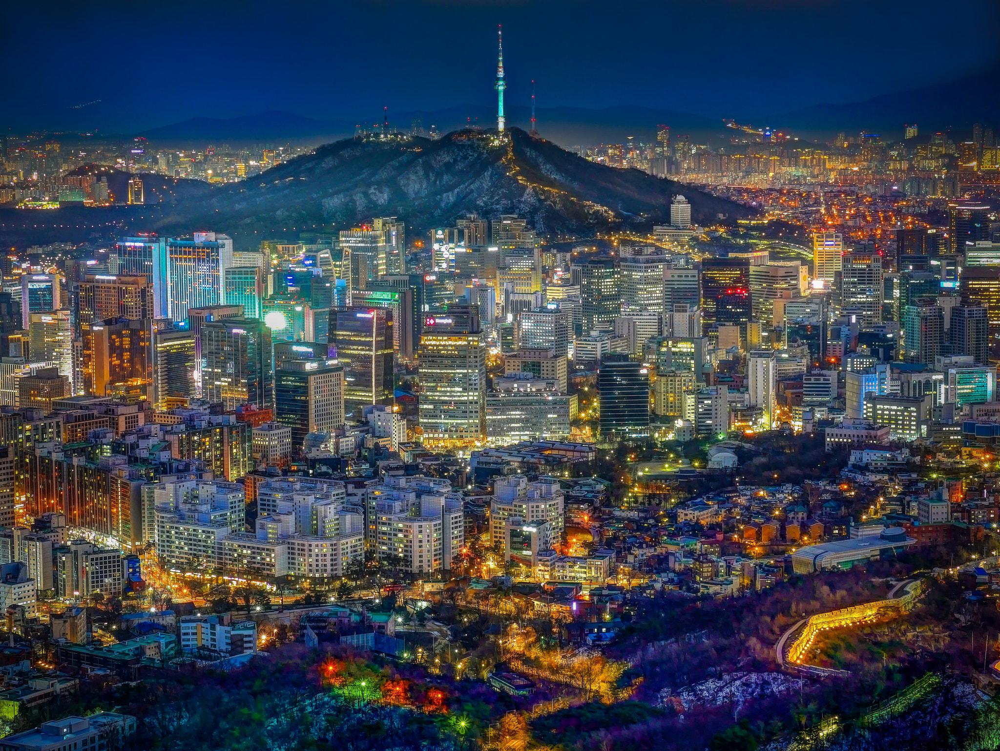 Panasonic Lumix G X Vario 35-100mm F2.8 OIS sample photo. Seoul, the romaentik photography